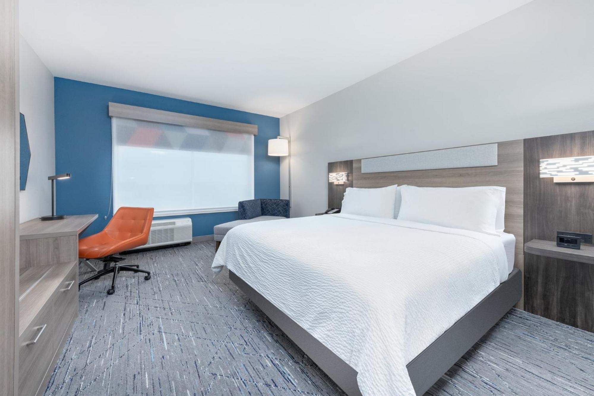 Holiday Inn Express & Suites Austin Airport East By Ihg Exterior foto